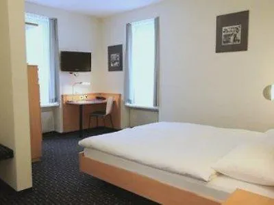 Hotel St. Josef Zúrich